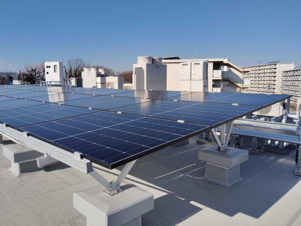 東京都の営業所様｜太陽光発電設備 DC 20.88kWの施工写真