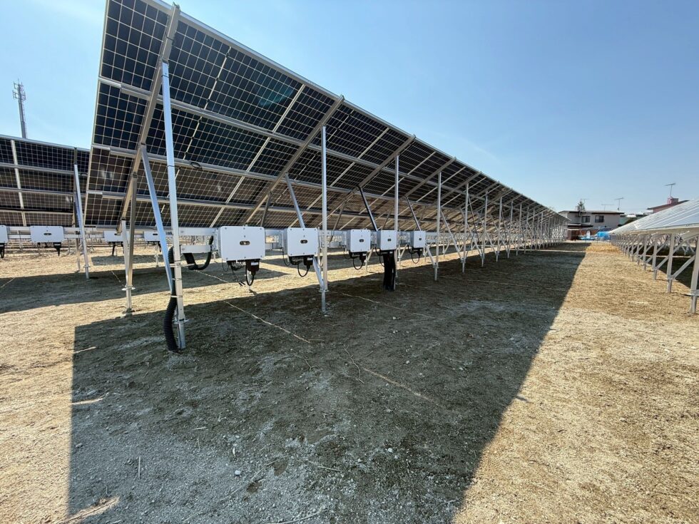 北海道のオフサイト太陽光発電設備 860.16kW 施工写真 03