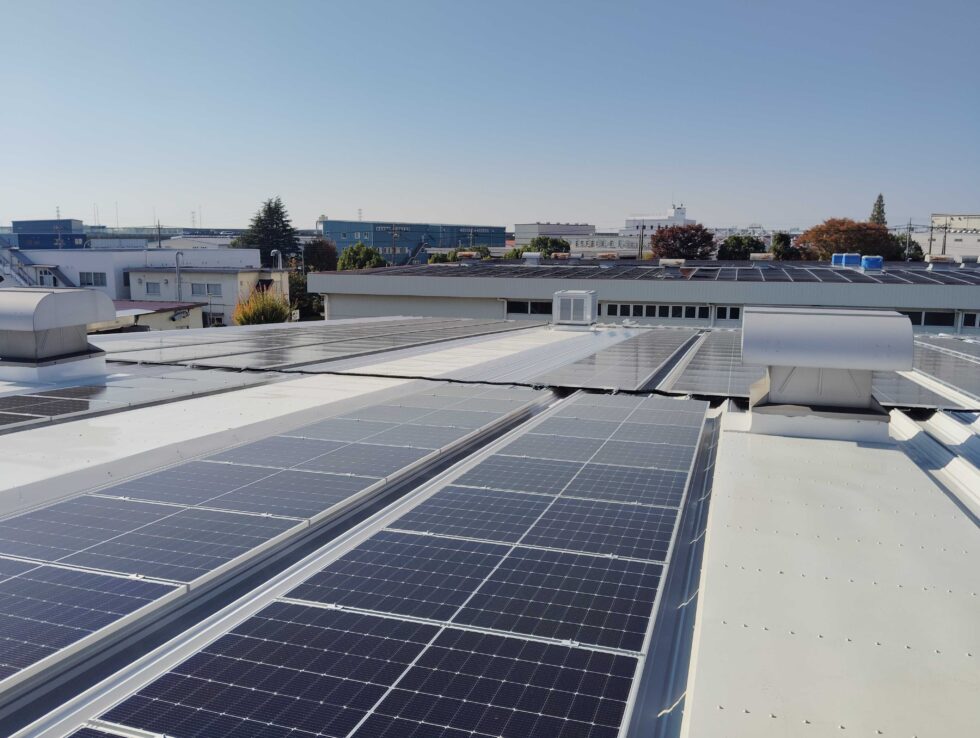 埼玉県の工場様｜太陽光発電設備 DC 238.21kWの施工写真