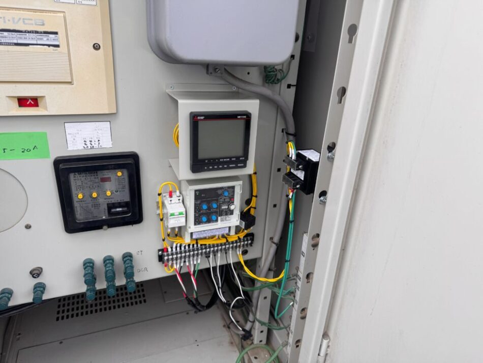 計器と継電器まわりの工事記録