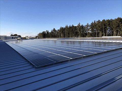 茨城県小美玉市の工場様(自家消費型太陽光発電システム)の施工写真
